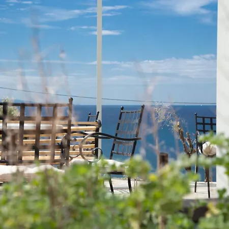 Hotel Poseidon And By The Sea