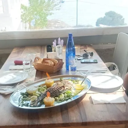 Poseidon And By The Sea Hotel 3*